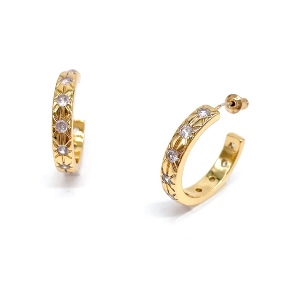 Hoop earrings gold